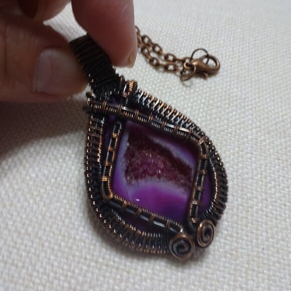 Beautiful PURPLE GEODE DRUZY Handmade COPPER WIRE-WRAPPED Pendant/Chain #844B - Picture 1 of 3
